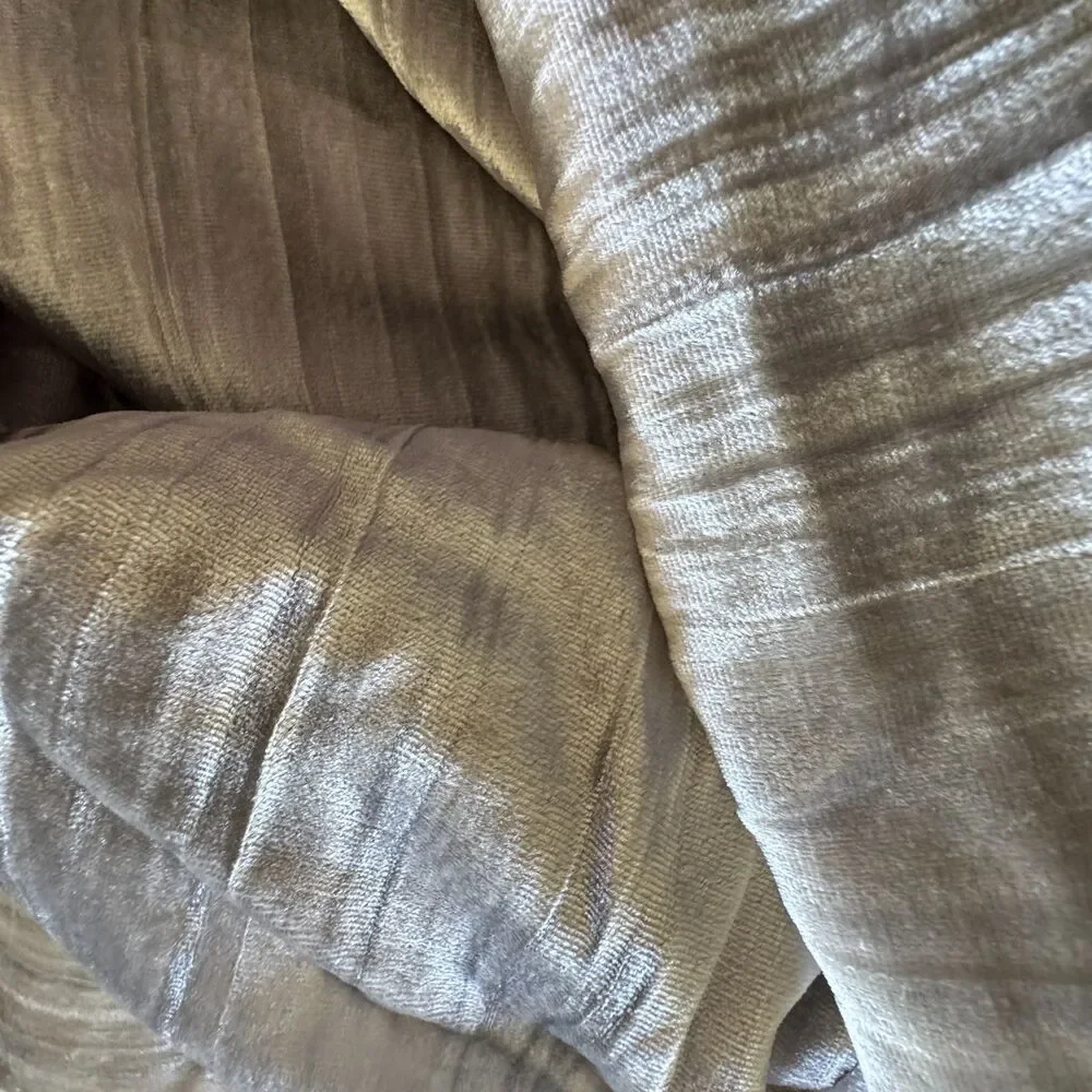 West Elm Crinkle Velvet Duvet Cover Full/Queen Pearl Gray Viscose Cotton NWOT